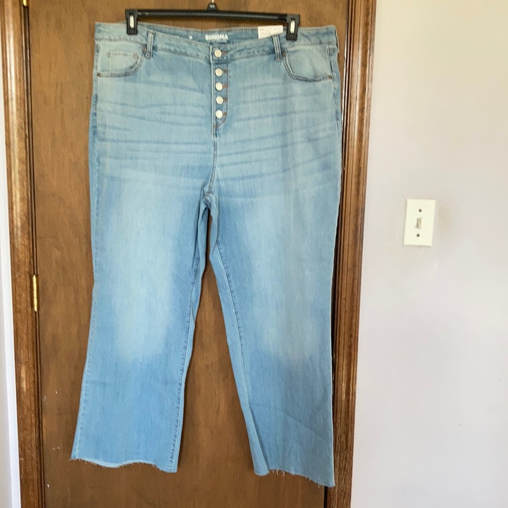 Sonoma jean wide leg high rise raw hem jean button fly size 22